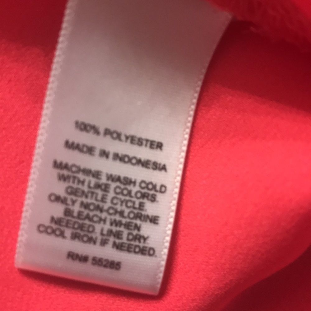 Express Pink Top - Picture 4 of 4